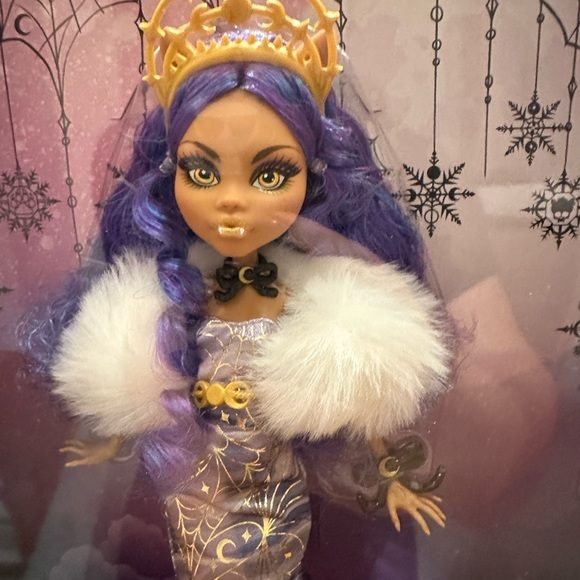 NWT Monster High Clawdeen Wolf Doll - Picture 4 of 5